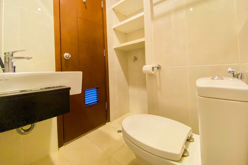 Джакарта: Nice And Strategic Studio Apartment At Capitol Park Residence