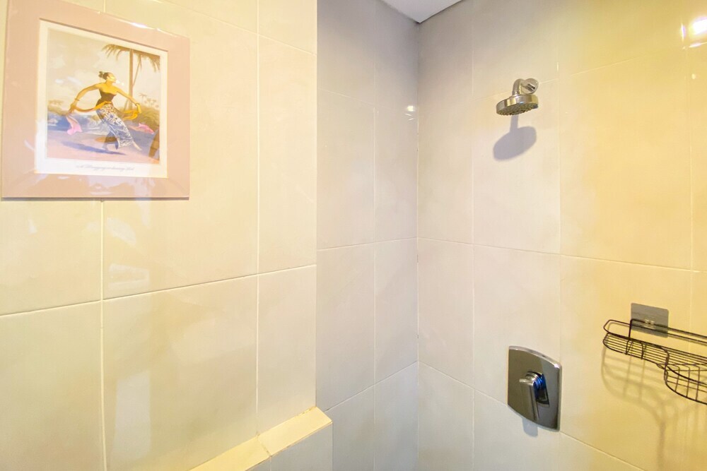 Джакарта: Nice And Strategic Studio Apartment At Capitol Park Residence