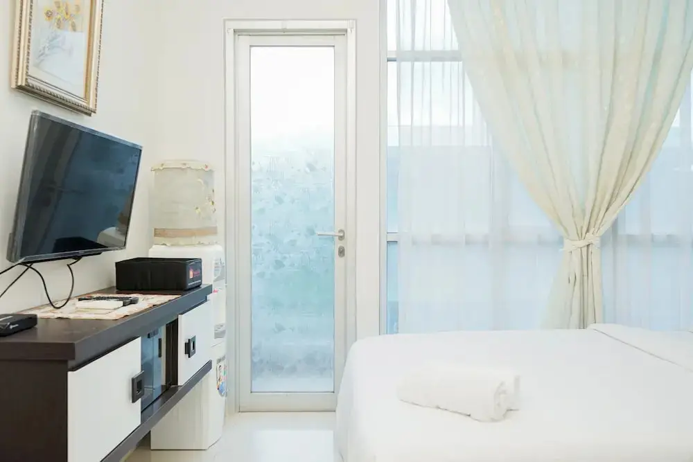 Strategic And Cozy Studio Apartment At Capitol Park Residence — фото 1