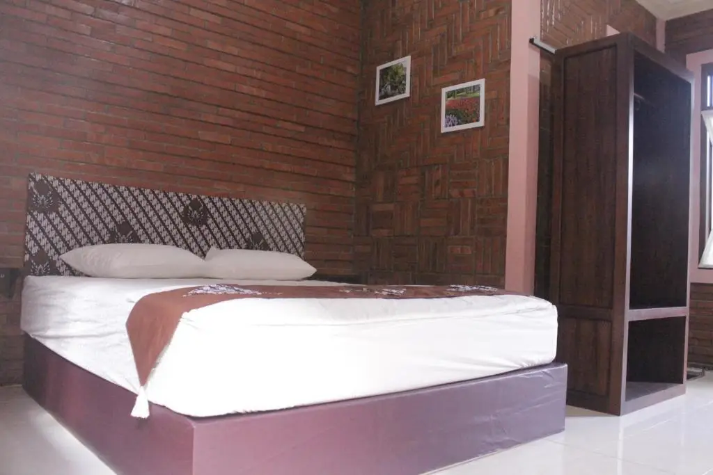 Депок: Kemala Moeslem Hotel