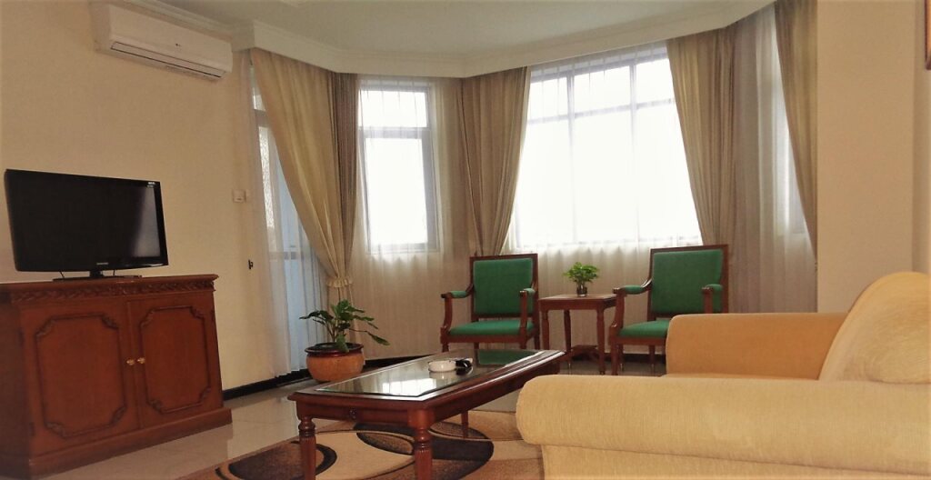 Сурабая: Puri Darmo Serviced Residences