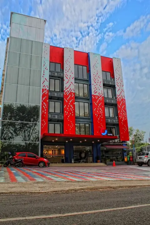 C Hotel Cirebon — фото 1