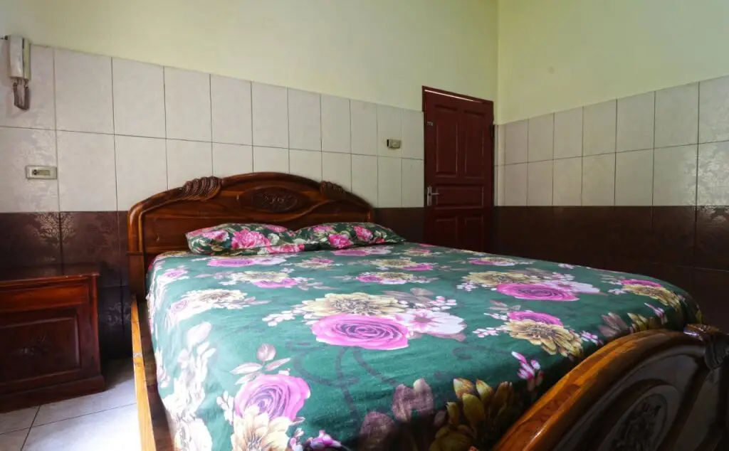Бинджай: Hotel Garuda