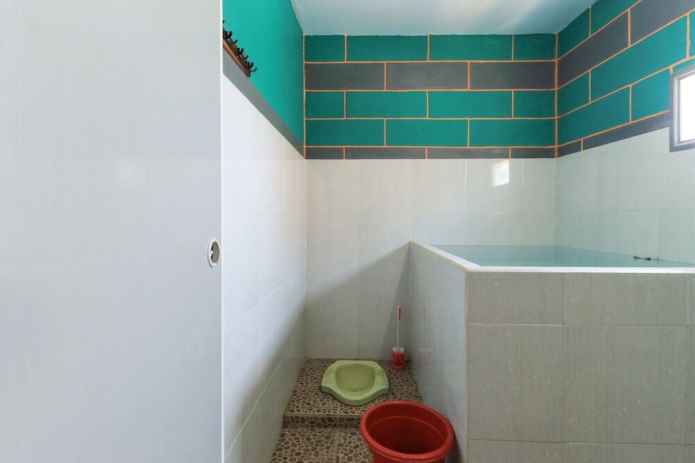 Бату: Homestay Pelangi Batu