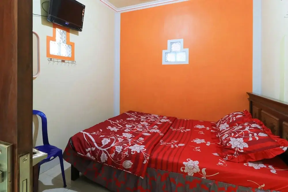 Бату: Homestay Pelangi Batu
