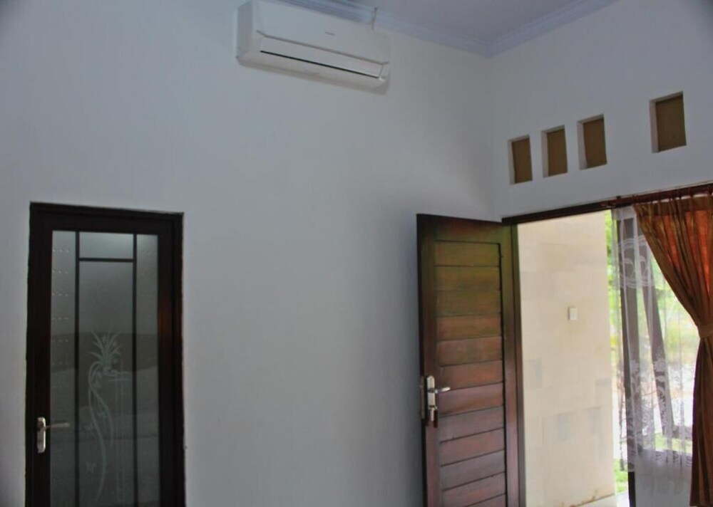 Пенида: NK Guest House