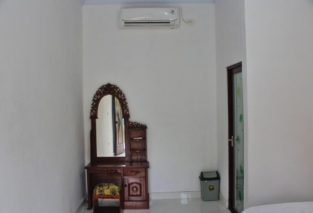 Пенида: NK Guest House