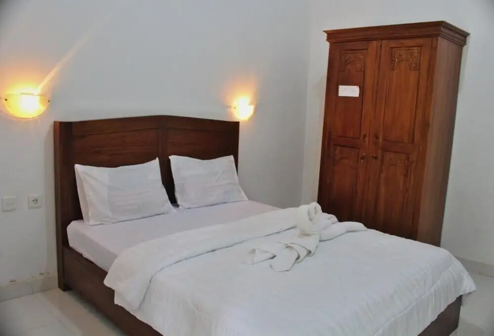 Пенида: NK Guest House