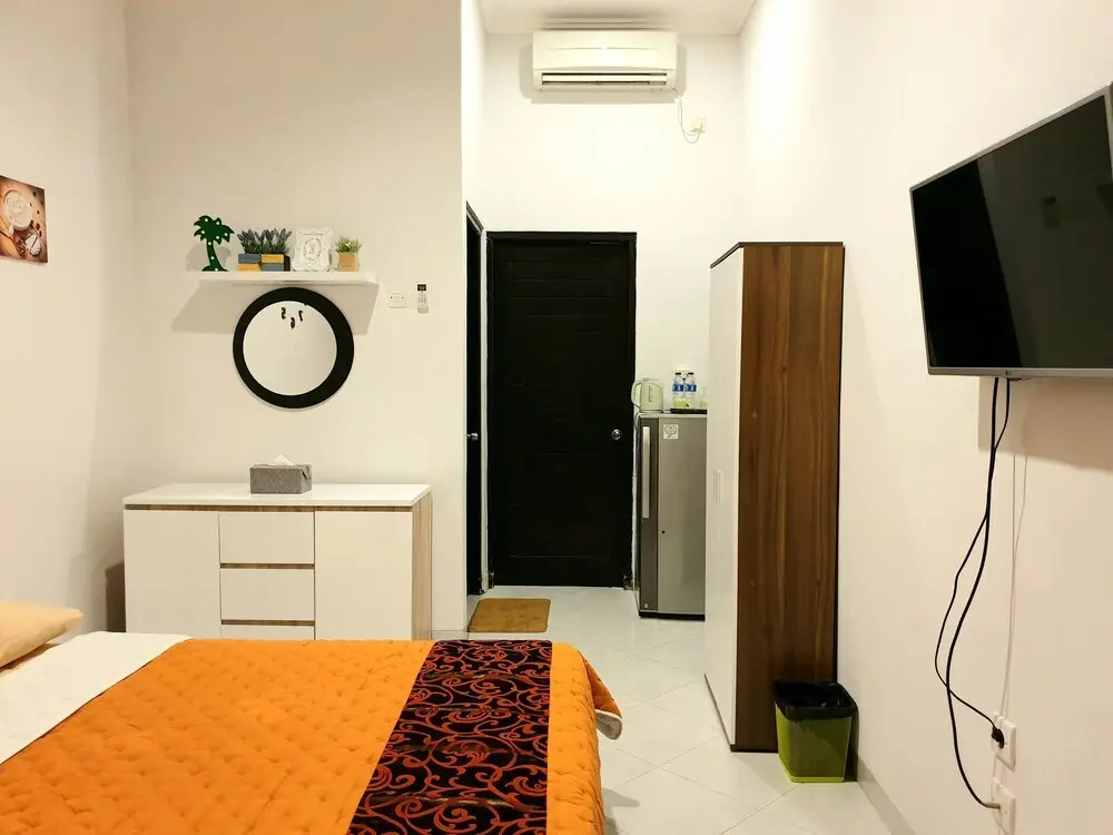 Падангсамбиан: Piliau Residence