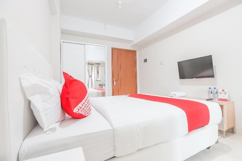 Южный Тангеранг: Green Lake View Ciputat by OYO Rooms