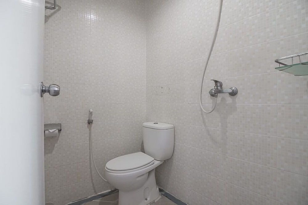 Семаранг: RedDoorz Plus near Undip Pleburan
