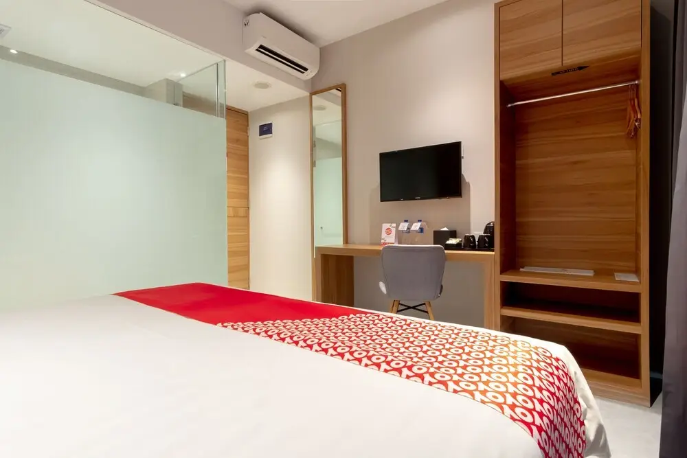 Петумбак: Travel Hub Hotel by OYO Rooms