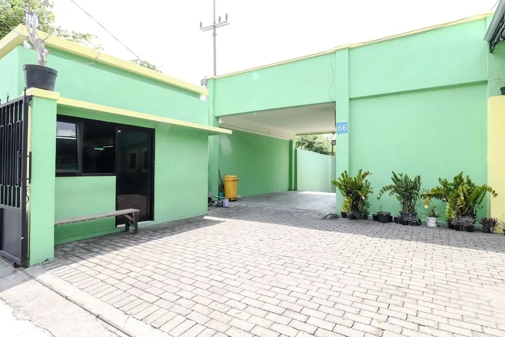 Сурабая: Hotel Cemara Surabaya