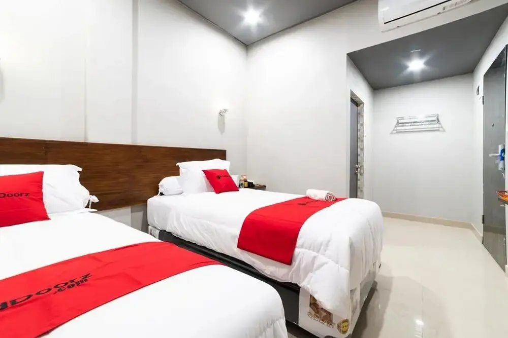 Медан: RedDoorz Plus @ Jalan Adam Malik Medan