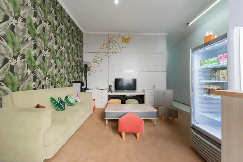 Бандунг: Kandaga Guest House by Oyo Room