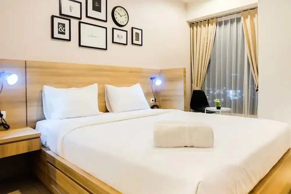 Бекаси: Modern Elegant Studio Grand Kamala Lagoon Apartment