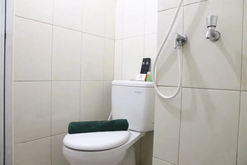 Бекаси: Comfy Studio The Springlake Apartment