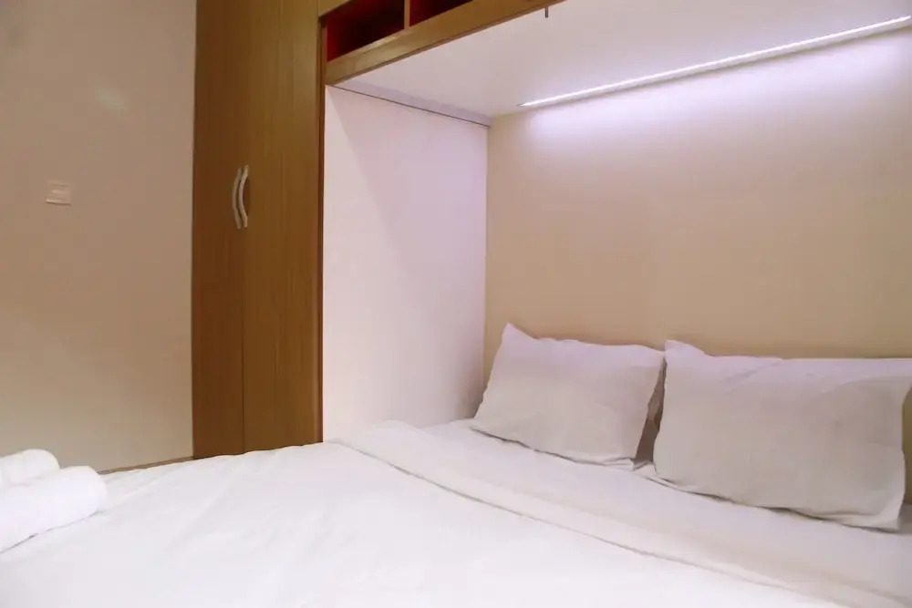 Бекаси: Comfy Studio The Springlake Apartment