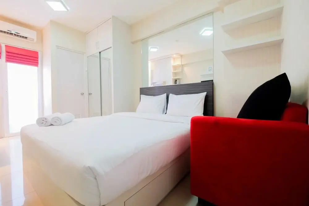 Джакарта: Nice Studio at Green Pramuka Apartment