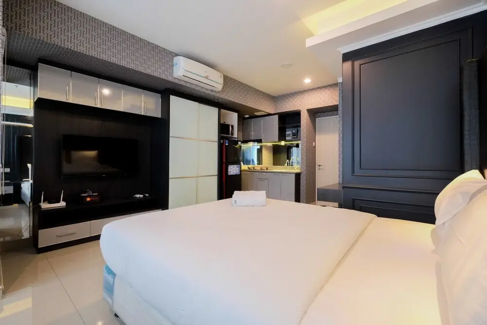Бекаси: Fabulous Studio Grand Kamala Lagoon Apartment