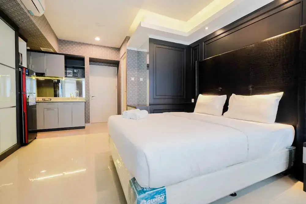 Бекаси: Fabulous Studio Grand Kamala Lagoon Apartment