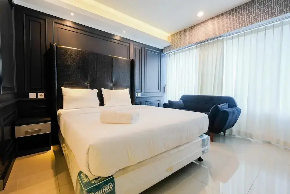 Бекаси: Fabulous Studio Grand Kamala Lagoon Apartment