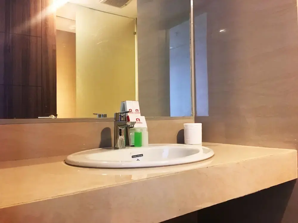 Бандунг: Strategic Studio Galeri Ciumbuleuit 3 Apartment near Dago