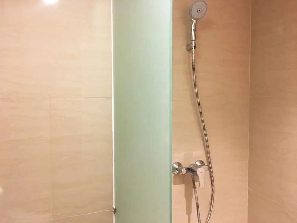 Бандунг: Strategic Studio Galeri Ciumbuleuit 3 Apartment near Dago