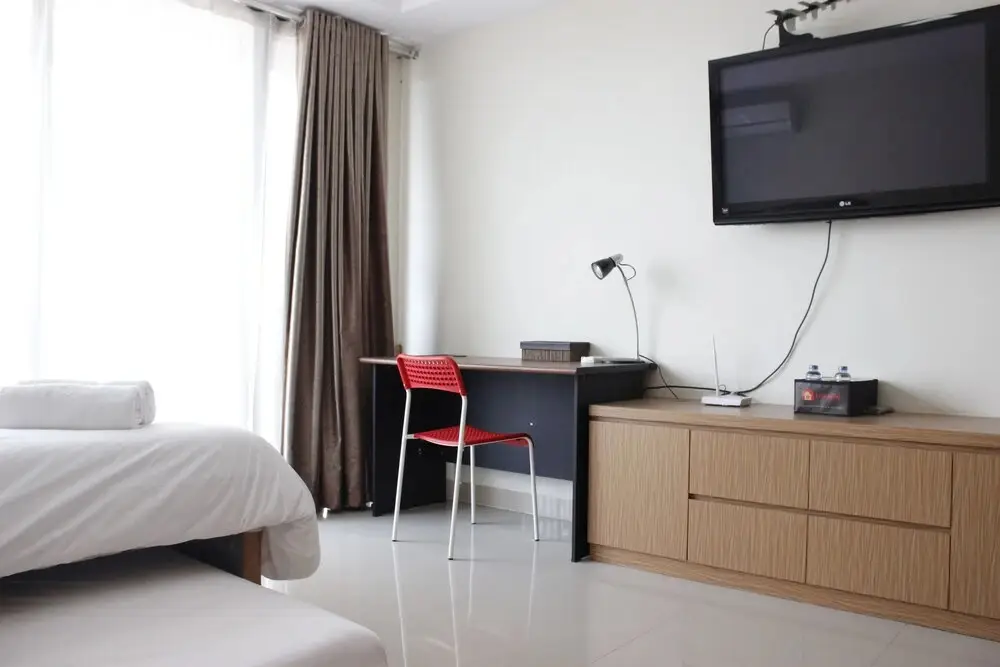 Бандунг: Comfortable Studio at Beverly Dago Apartment near ITB