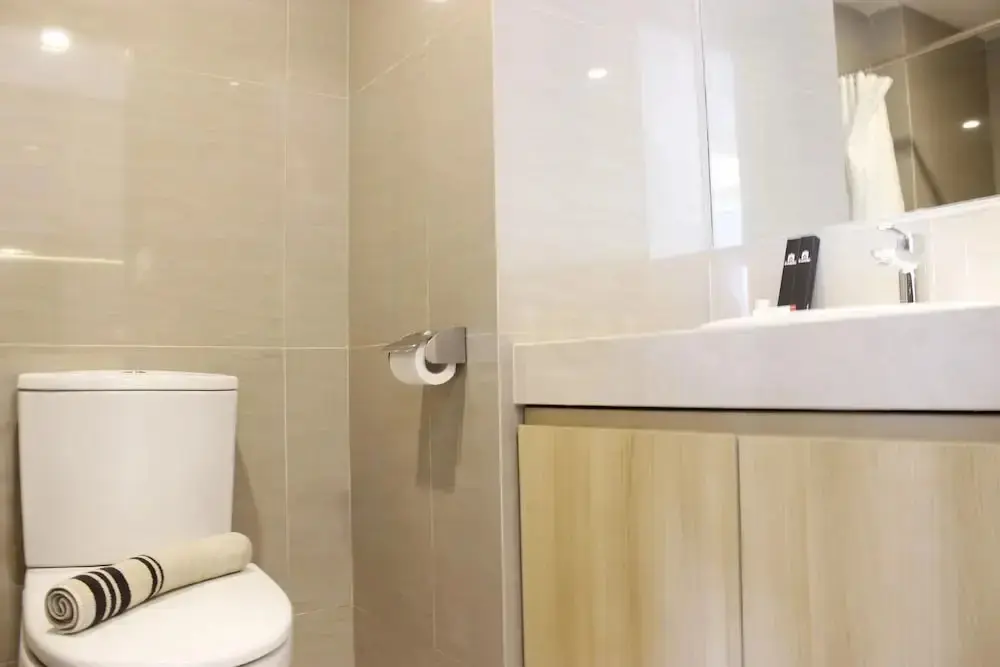 Бандунг: Stylish and Spacious Studio Galeri Ciumbuleuit 3 Apartment