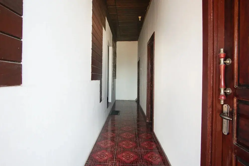 Джаяпура: RedDoorz near Mall Abepura