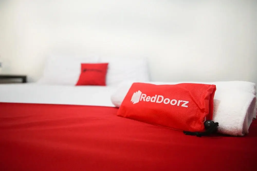 Джаяпура: RedDoorz near Mall Abepura