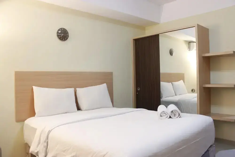 Бандунг: Brand New Studio Beverly Dago Apartment near ITB
