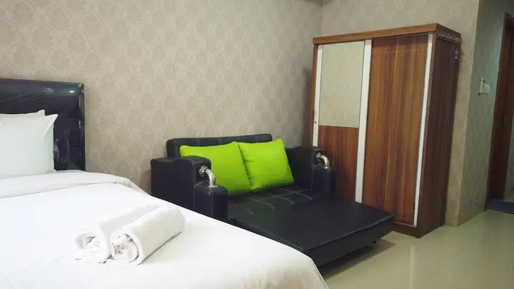 Бандунг: Homey Studio at Beverly Dago Apartment