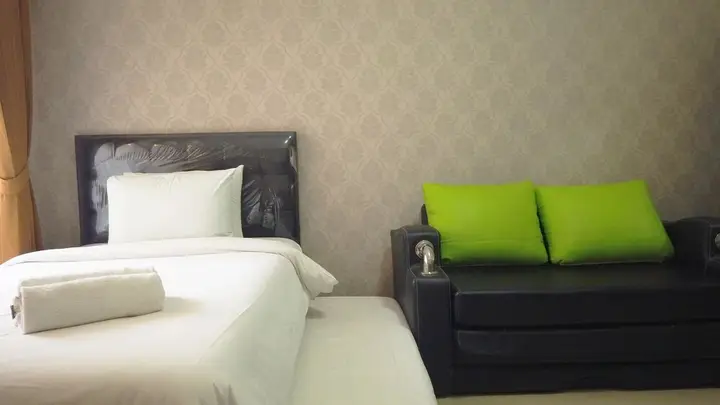 Бандунг: Homey Studio at Beverly Dago Apartment