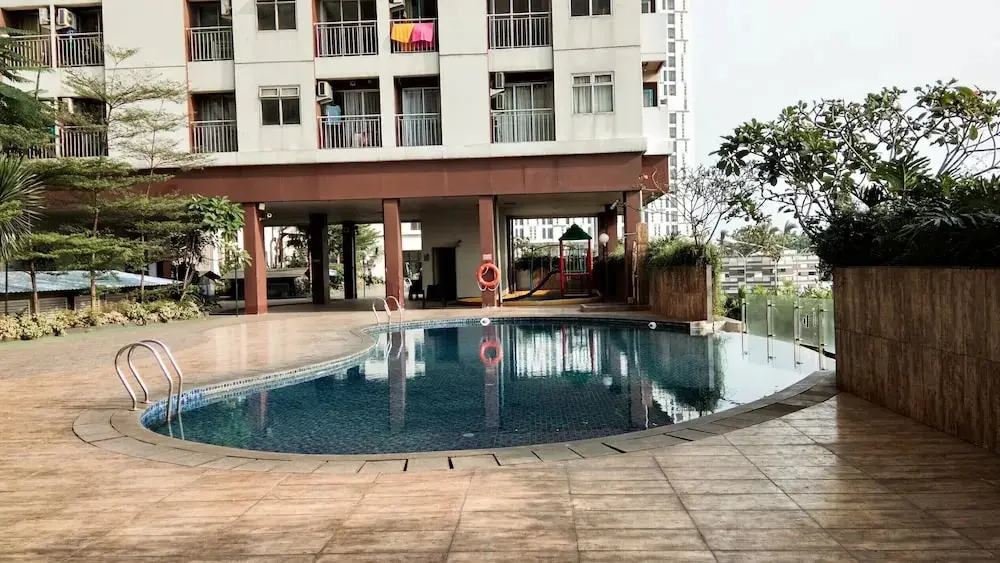 Южный Тангеранг: Fully Furnished Studio at Serpong Greenview Apartment