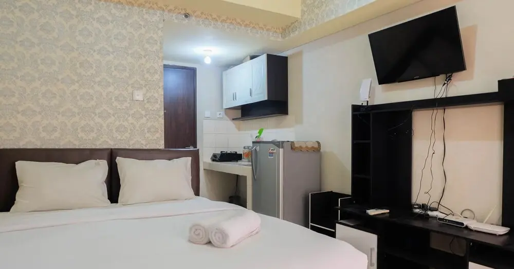Южный Тангеранг: Fully Furnished Studio at Serpong Greenview Apartment