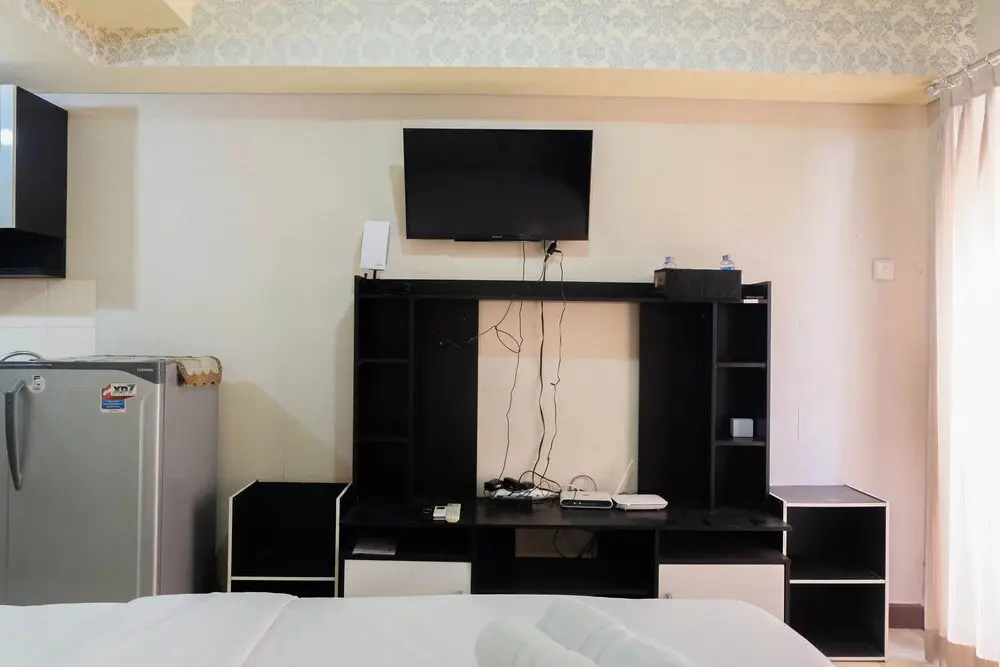 Южный Тангеранг: Fully Furnished Studio at Serpong Greenview Apartment