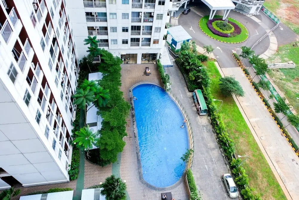 Южный Тангеранг: Minimalist Studio at Serpong Greenview Apartment