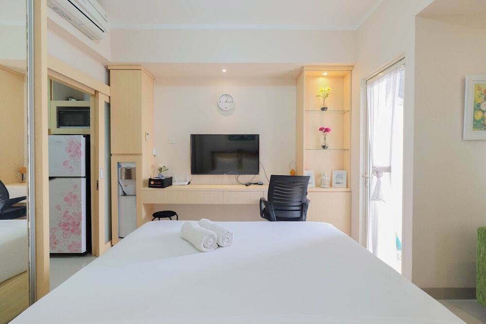Чикаранг: Minimalist and Comfy Studio The Oasis Cikarang Apartment