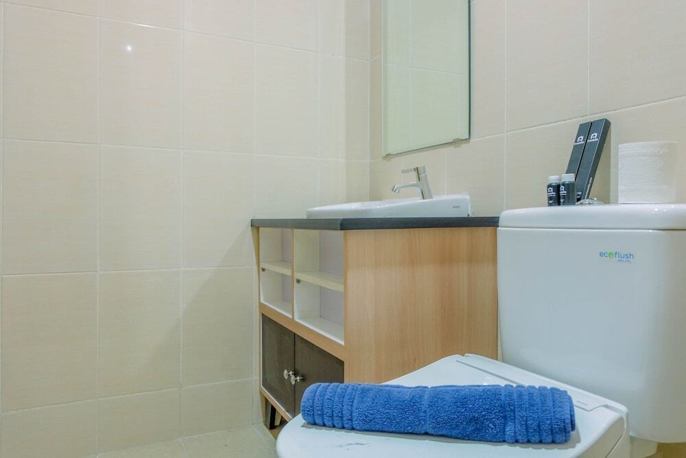 Чикаранг: Japanese Style Studio Apartment at The Oasis Cikarang