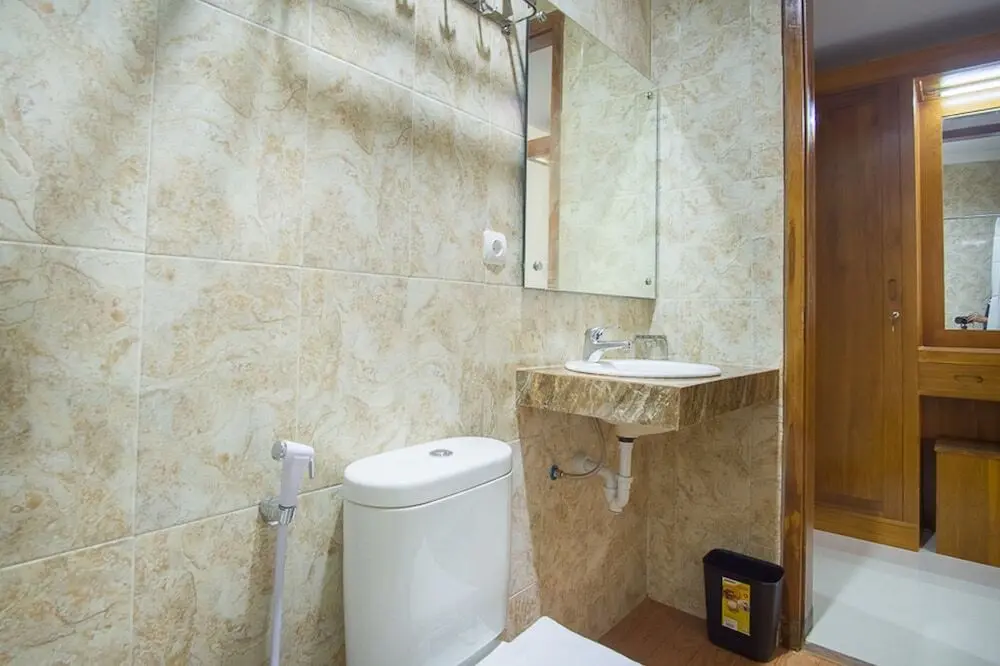 Пакитан: RedDoorz Plus @ Pancer Door Beach