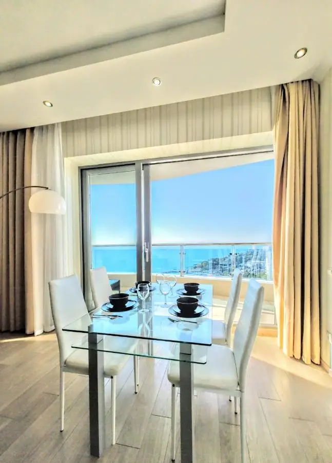 Сочи: Апартаменты M Apartments Ideal House