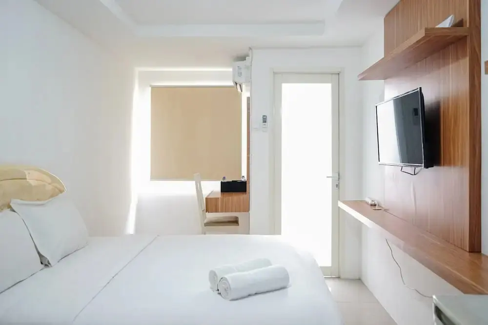 Южный Тангеранг: Stylish and Posh Studio Baileys Apartment