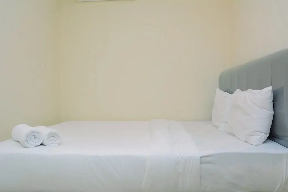 Best Price 2BR Apartment at Northland Ancol Residence — фото 1