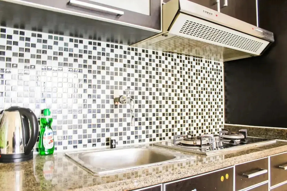 Джакарта: Strategic and Comfy 2BR City Home MOI Apartment