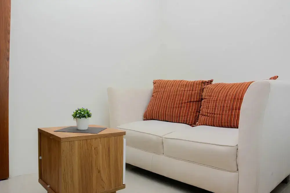 Бекаси: Comfy and Warm Studio Grand Kamala Lagoon Apartment