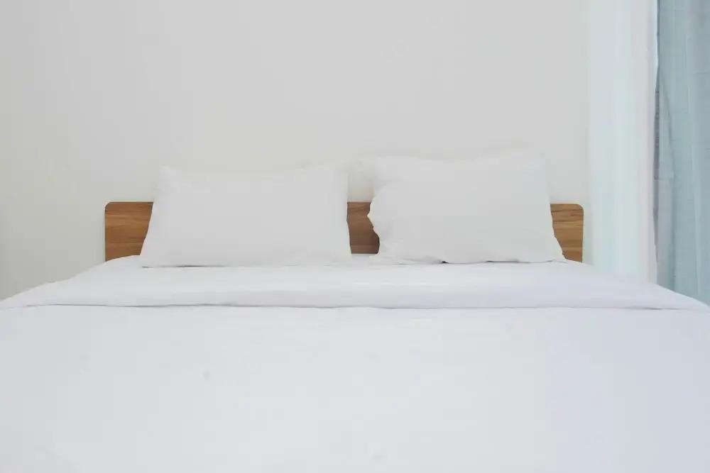 Бекаси: Comfy and Warm Studio Grand Kamala Lagoon Apartment