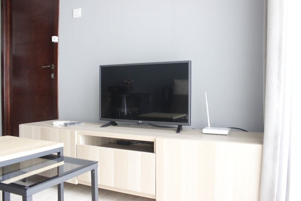 Бандунг: Modern & Comfy 2BR Apartment at Gateway Pasteur