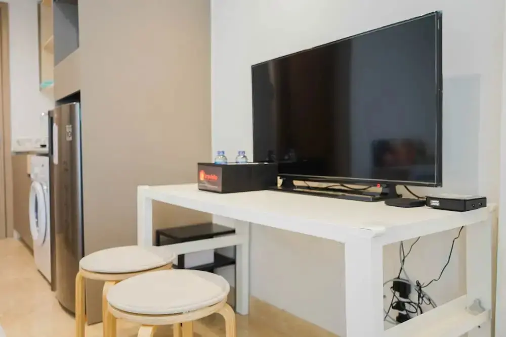 Джакарта: New Fully Furnished Studio at Gold Coast PIK